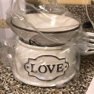 Scentsy Element ❤️ Love Warmer